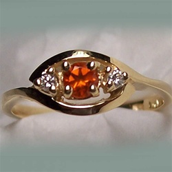 Women's Mandarin Garnet Ring