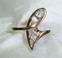 Women's Diamond Ring