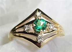 Women's Emerald Ring