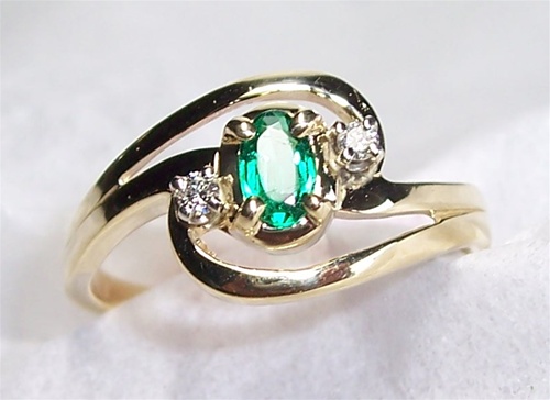 Buy Green Cocktail Ring for Women, Emerald Rings, Gold Ring, Big Stone Ring,  Oversized Ring, Green Stone Ring, Gold Chunky Ring Online in India - Etsy